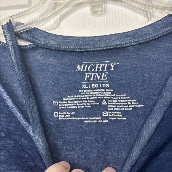 Mighty Fine Women’s XL Dreaming Under The Pale Moonlight Graphic Tee Shirt Top - Picture 2 of 6